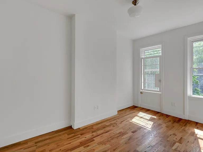 360 Lewis Ave #3 — Photo 8