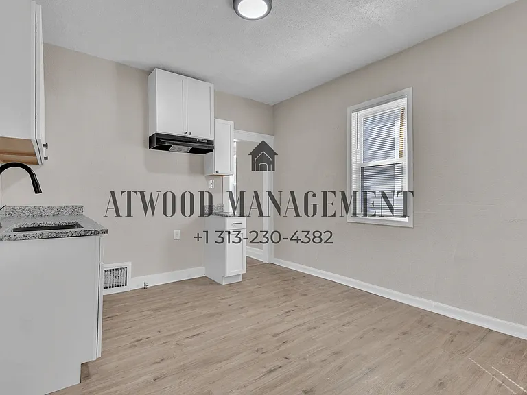 6439 Fischer Ave — Photo 9