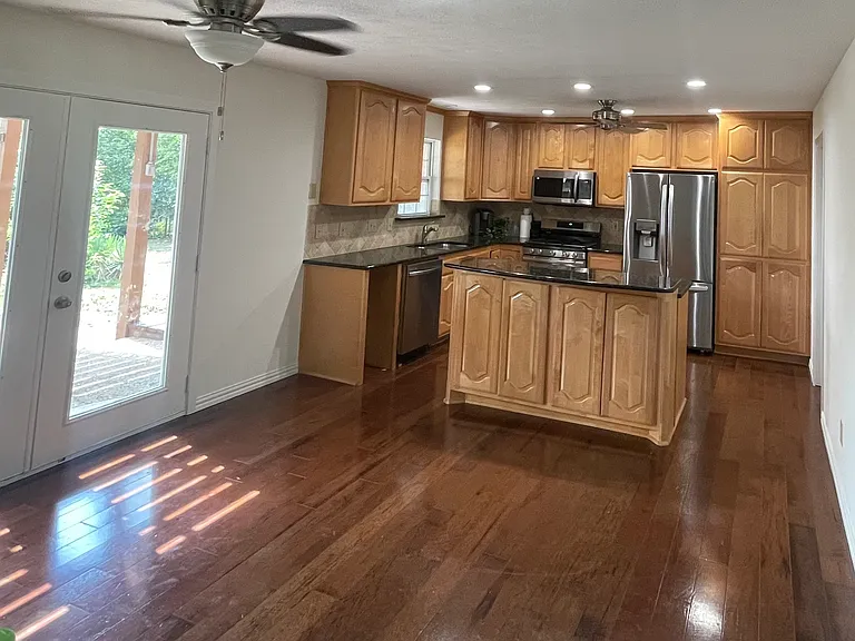 14411 Sunrose Ln — Photo 5