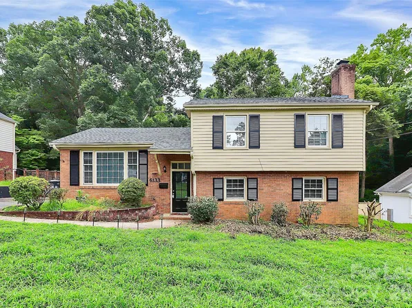 6133 Colchester Pl, Charlotte, NC 28210