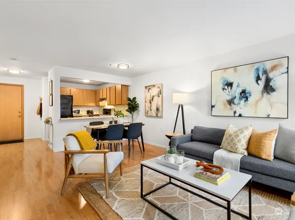 1740 NE 86th Street #111, Seattle, WA 98115
