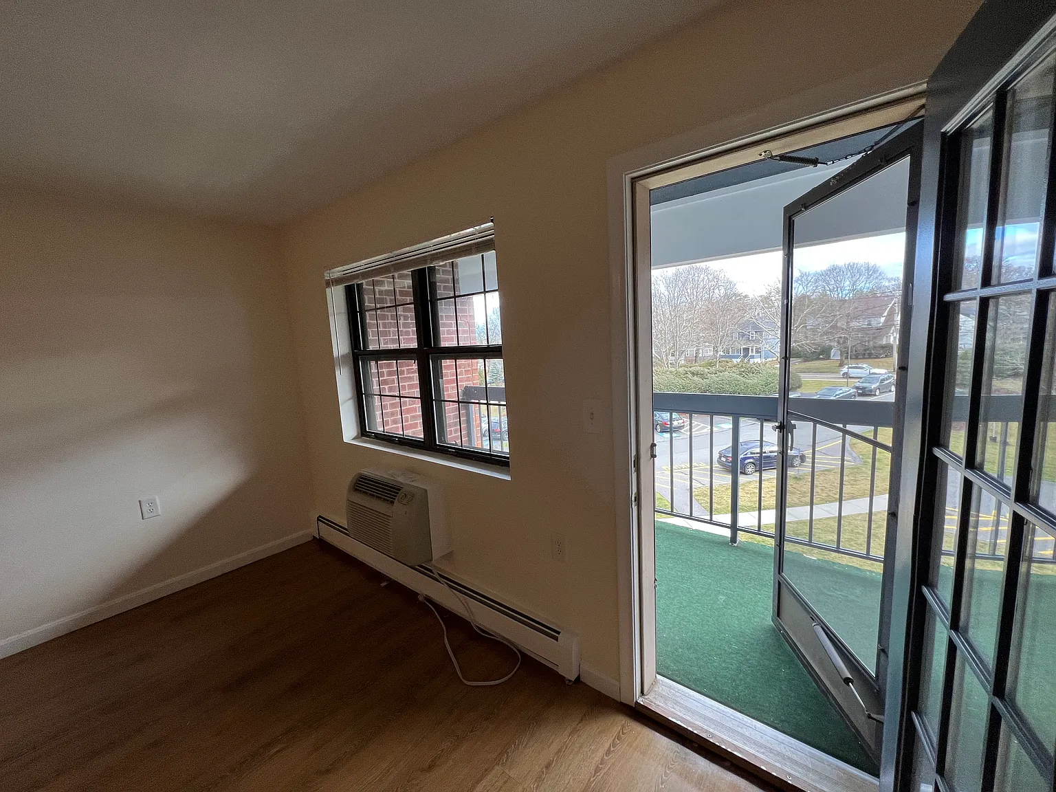 Highland Ave, Needham Heights — Photo 3