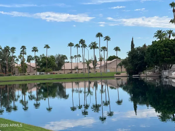 910 S PARADISE Drive, Gilbert, AZ 85233