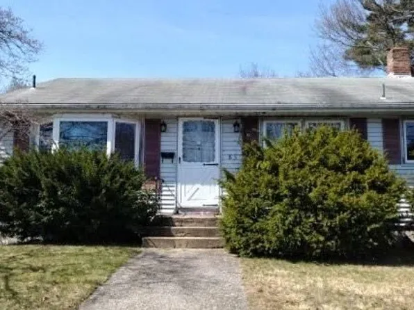 85 Hopkins Hill Rd, Coventry, RI 02816