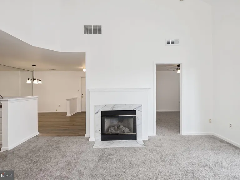 1025 Gardenview Loop #301 — Photo 10