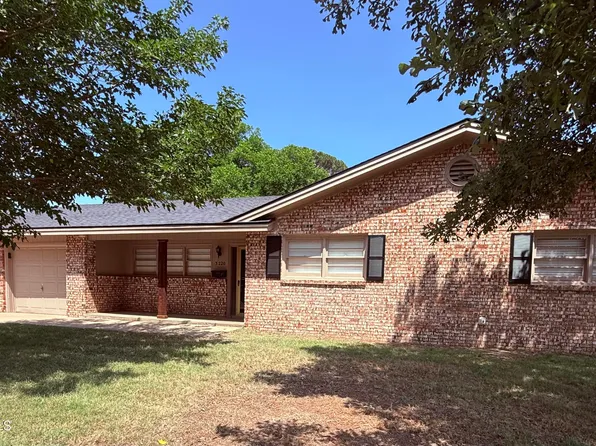 3220 53rd St, Lubbock, TX 79413