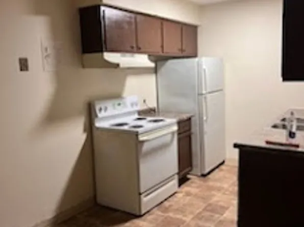Eagle Crest Apartments