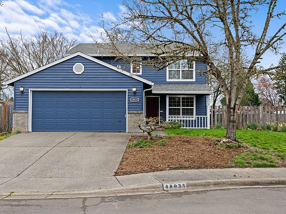 3rd image of 18931 SW Pike Ln