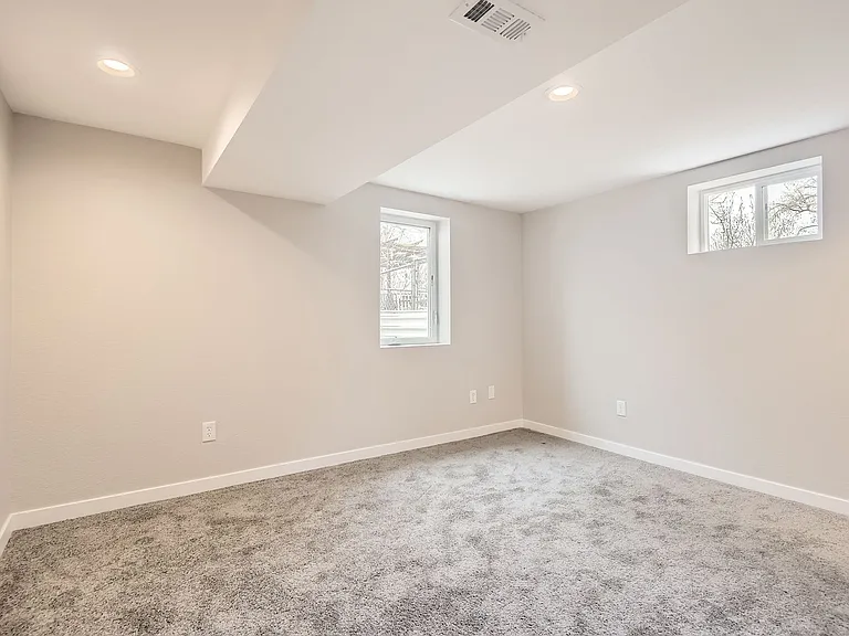 8097 E Lehigh Dr — Photo 27