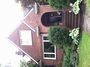 7545 19th Ave NE, Seattle, WA 98115