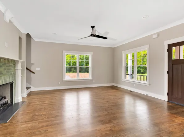 1323 Thomas Ave, Chattanooga, TN 37409