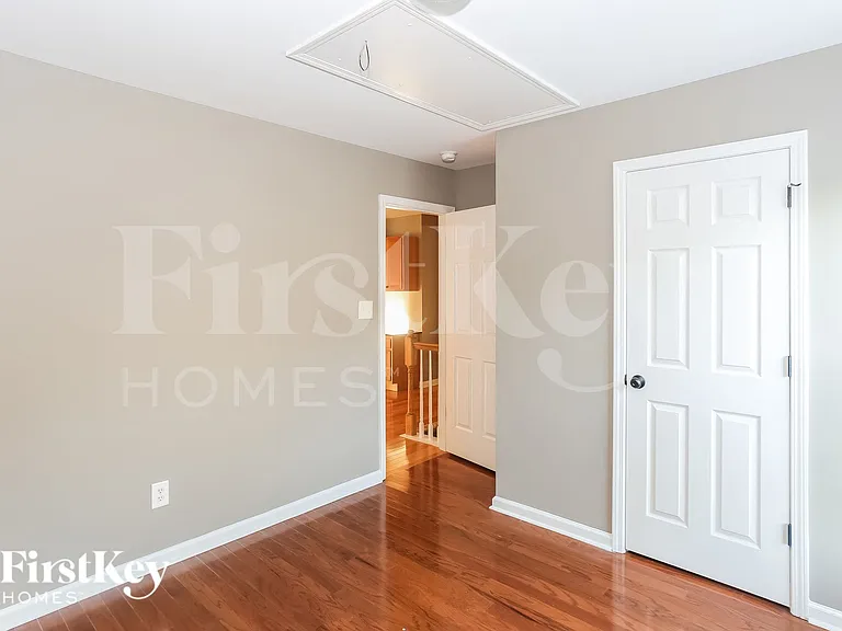 111 Vance Crescent Dr — Photo 11