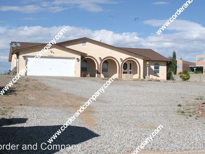 5731 Kim Rd NE, Rio Rancho, NM, 87144