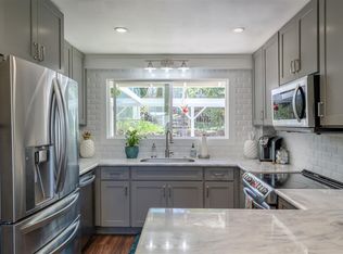 25 Kekai Rd, Lahaina, HI 96761