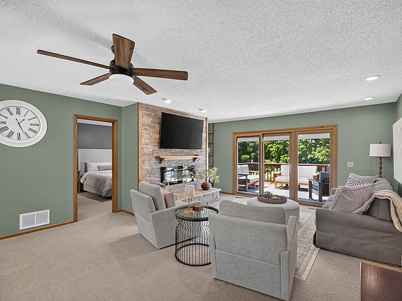 2nd image of 5025 Karen Dr #206