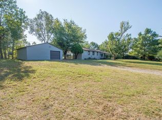 13225 N 91st Ave, Collinsville, OK 74021