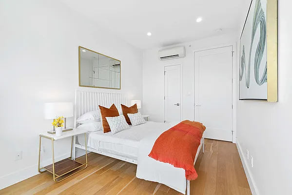 Rented by Compass | media 19