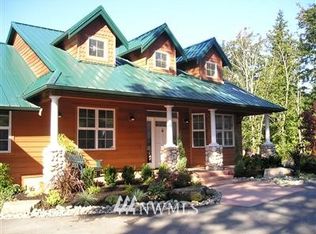 8335 NE 190th St, Bothell, WA 98011