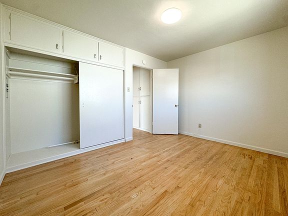 4th image of 4661 Bayard St
