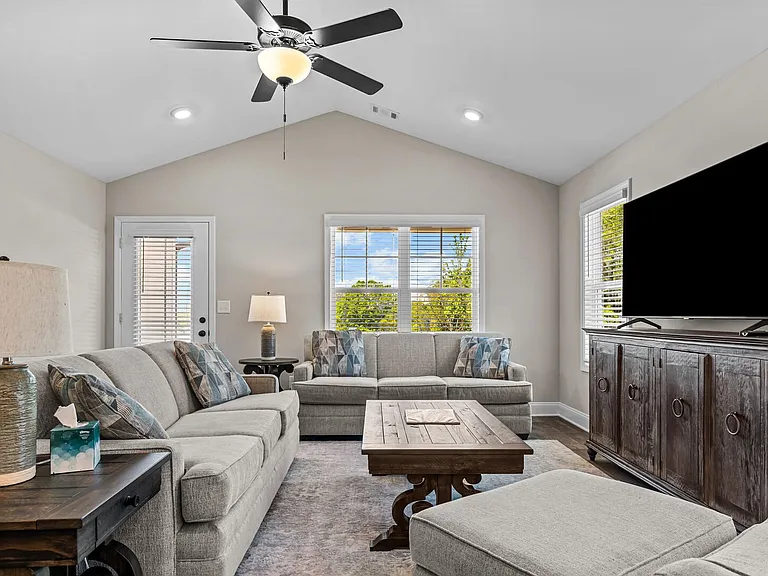 5486 Mount Olive Rd — Photo 8