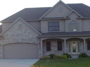 1702 N 2479th Rd, Ottawa, IL 61350