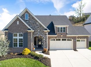 1824 English Ivy Ln, Knoxville, TN 37932