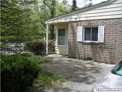 4th image of 12B Hemlock St