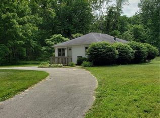 2508 Hubbard Rd, Madison, OH 44057