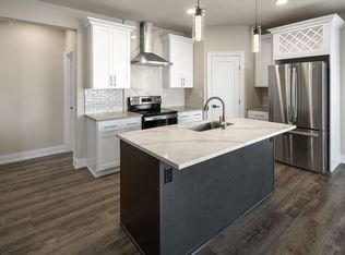 2 Crossgates Mall Rd #1203, Albany, NY 12203