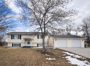 609 Broadway Ave, Detroit Lakes, MN 56501