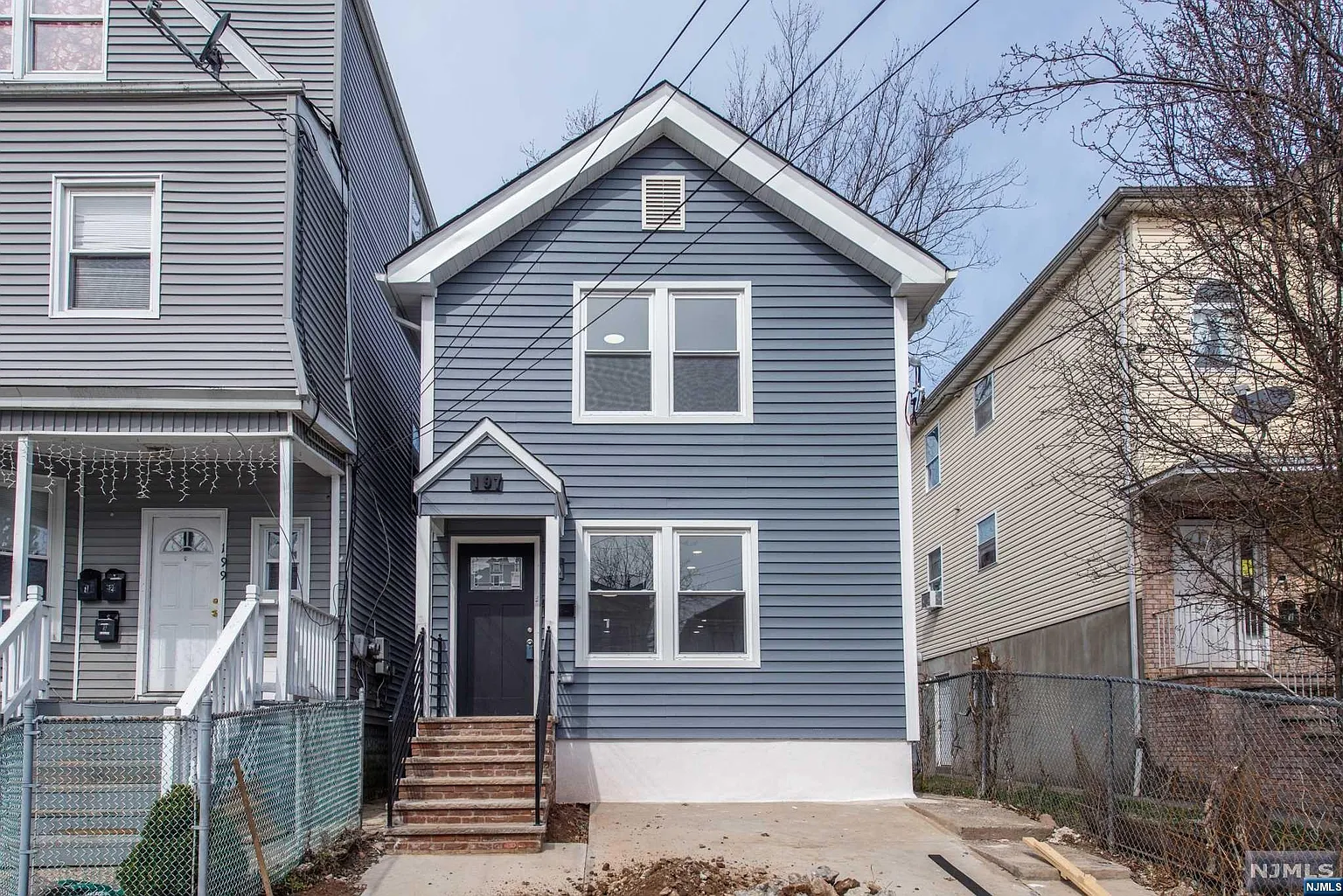 197 Oakwood Pl photo 1