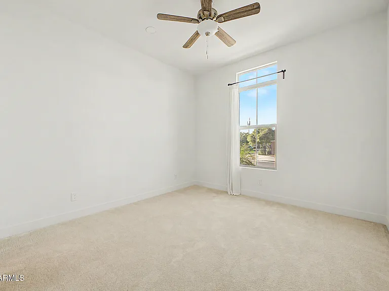 2083 E Scorpio Pl — Photo 30