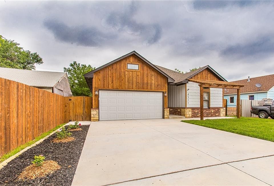 1st image of 4521 Kenyon Dr