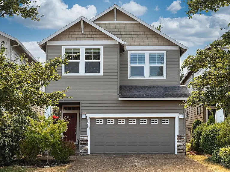 3218 Wild Rose Loop — Photo 1