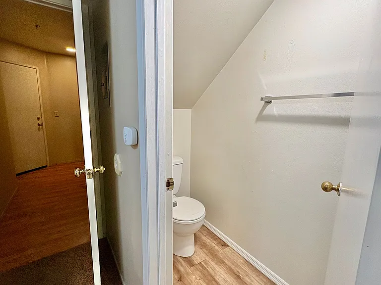 1185 E Foothill Blvd #20 — Photo 6