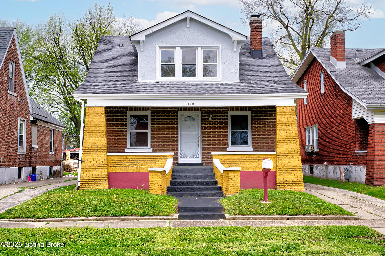 2103 Oregon Ave photo 1