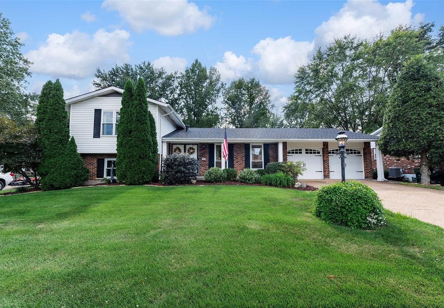 14357 Gillon Ct, Florissant, MO 63034 MLS 23055331 Zillow