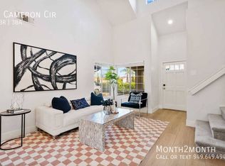 2 Cameron Cir, Foothill Ranch, CA 92610