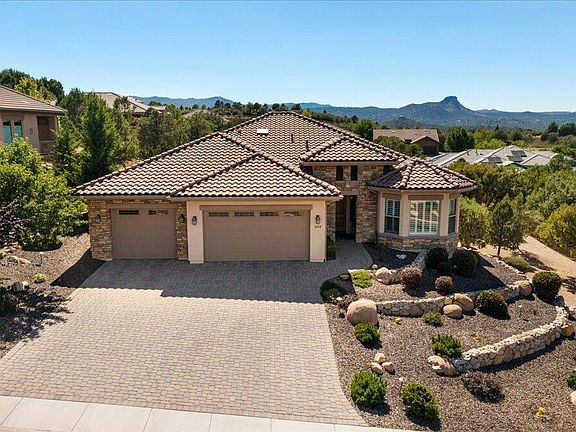 2nd image of 894 Canyon Breeze Court