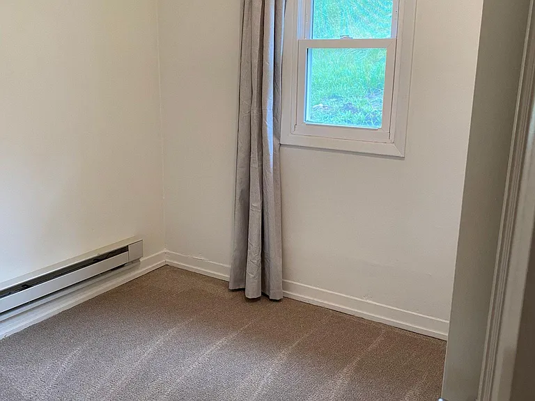410 S McGillen Ave — Photo 21