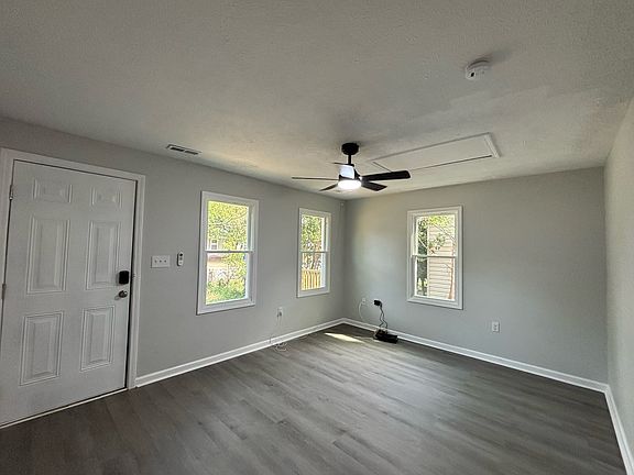 2nd image of 209 Gertrude St #1
