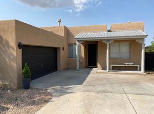 6500 Camino Rojo, Santa Fe, NM 87507