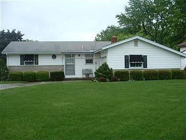 1st image of 1679 Laurie Dr
