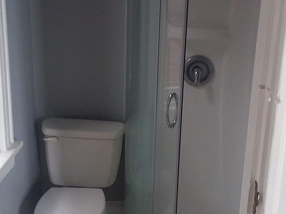 5th image of 2330 W Grace St APT 3