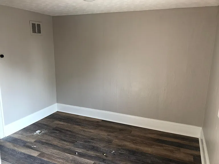 13440 Courtland Ave — Photo 8