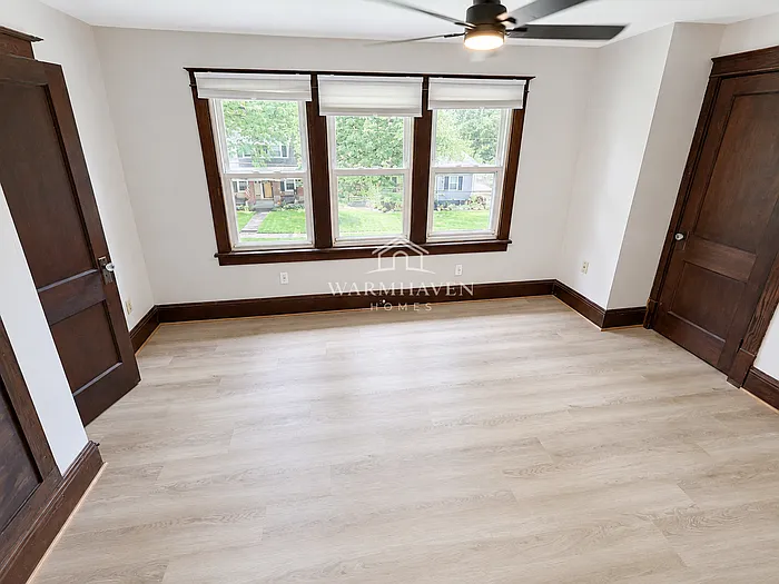 1826 Hillside Ter — Photo 11