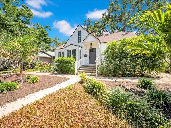 150 23rd Ave N, Saint Petersburg, FL 33704