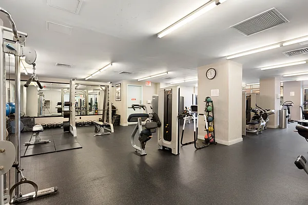 Rented by Compass | media 31