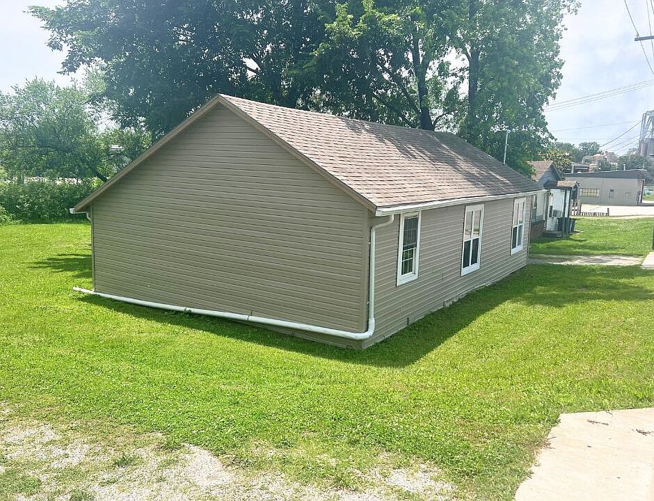 1st image of 312 Thornburgh
