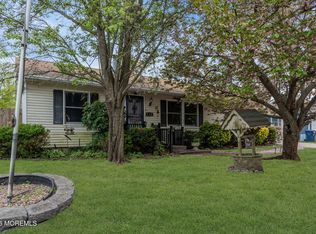 325 Spar Ave, Beachwood, NJ 08722